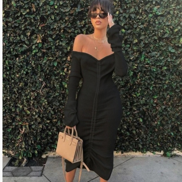 Off Shoulder Ruched Rope Dress - Picture 3 of 8